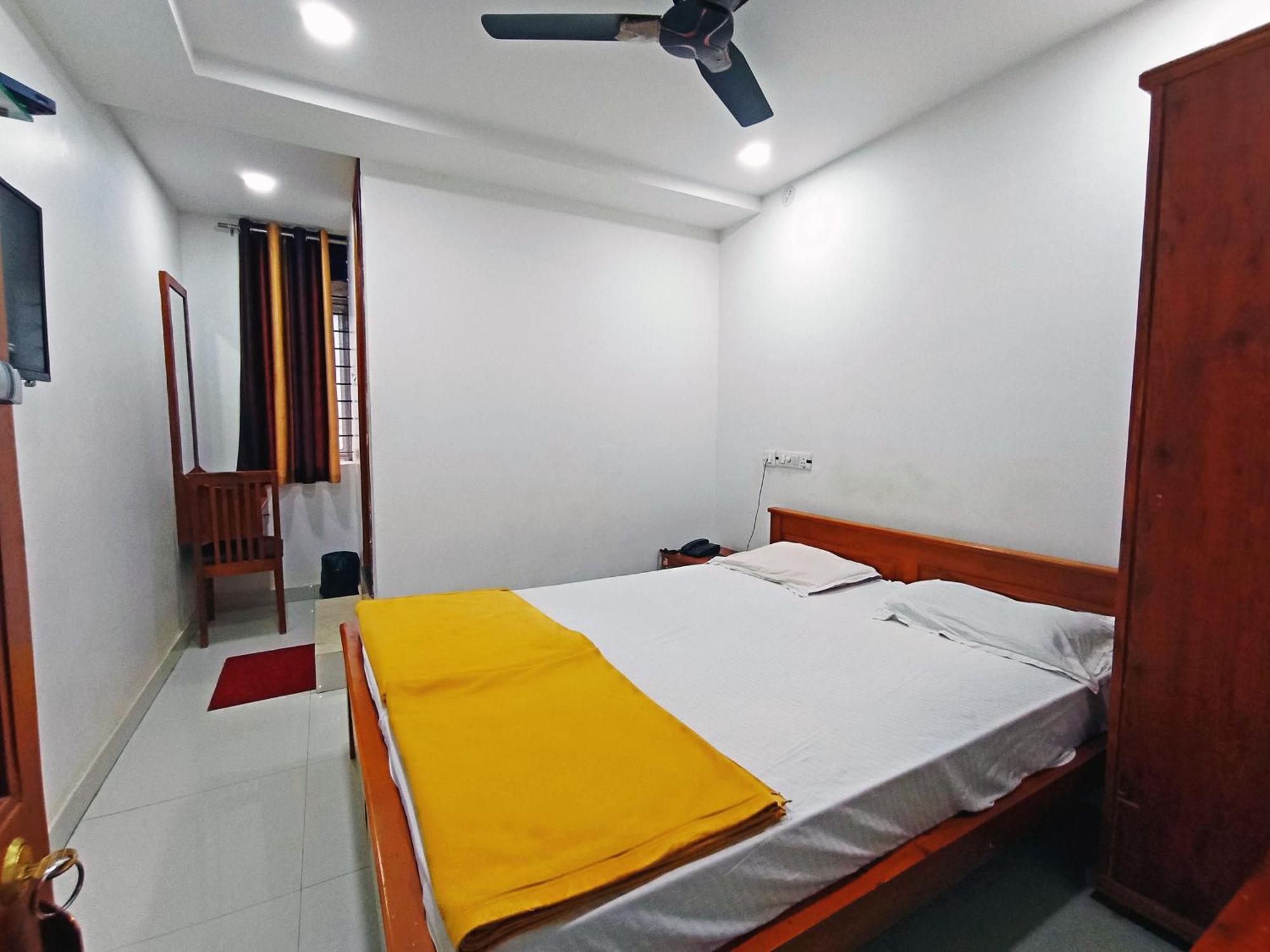 Staymaker Shri Shakti Residency Hubli Exterior photo
